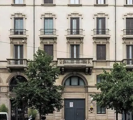 Apartment Repubblica Centro Milan